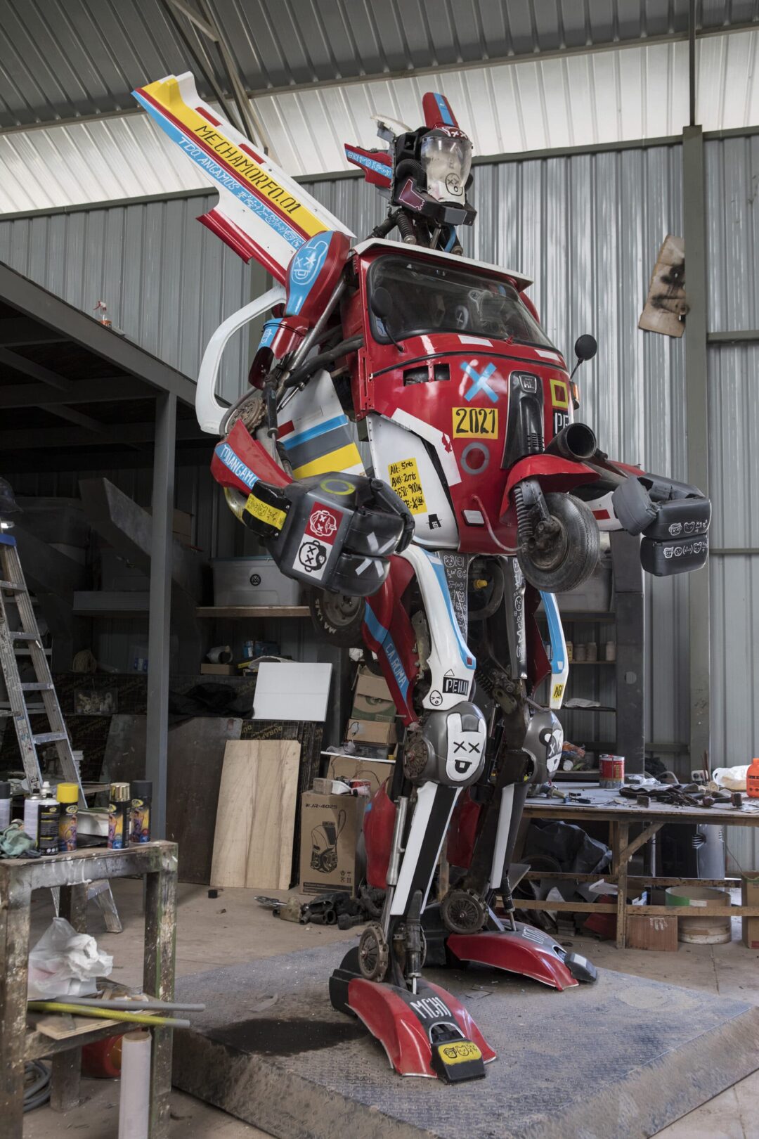 dieselpunk motorcycle robot